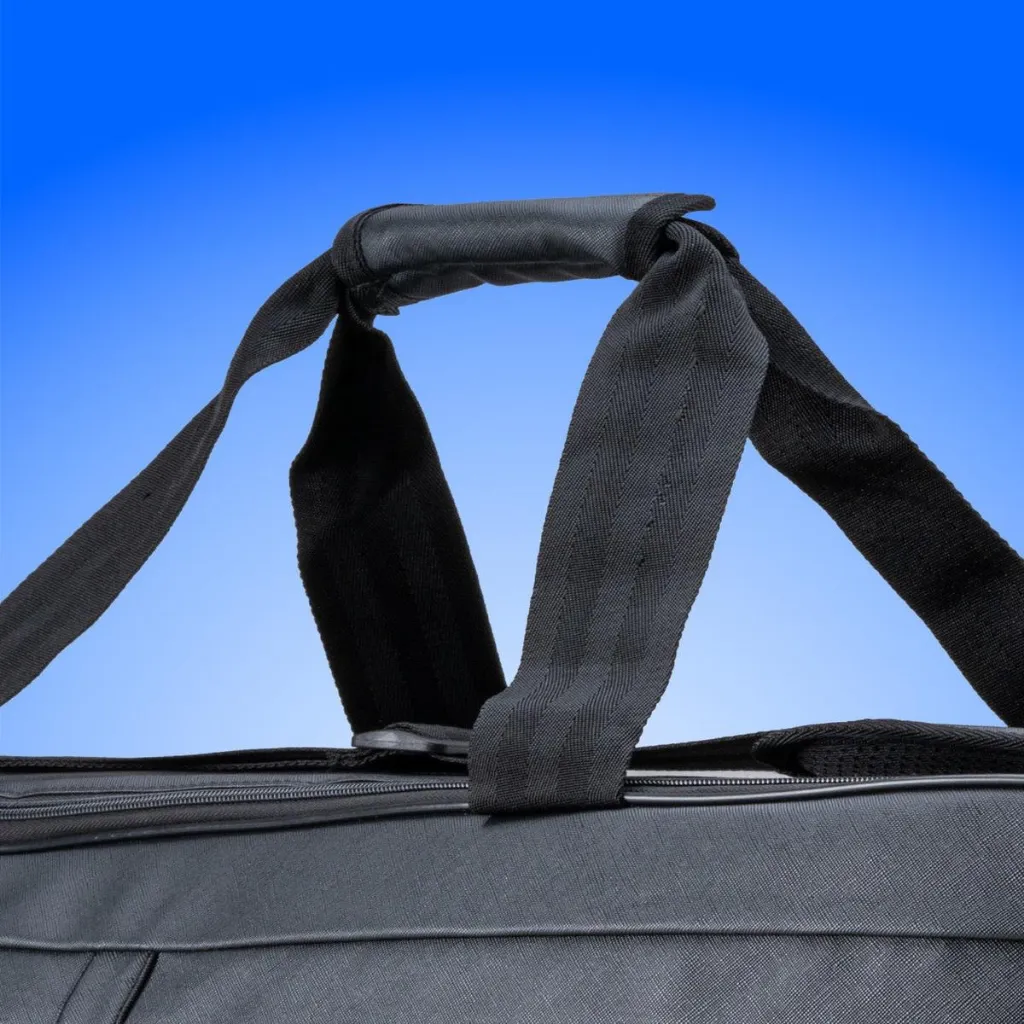 powerplay_kitbag_black_image_3.webp