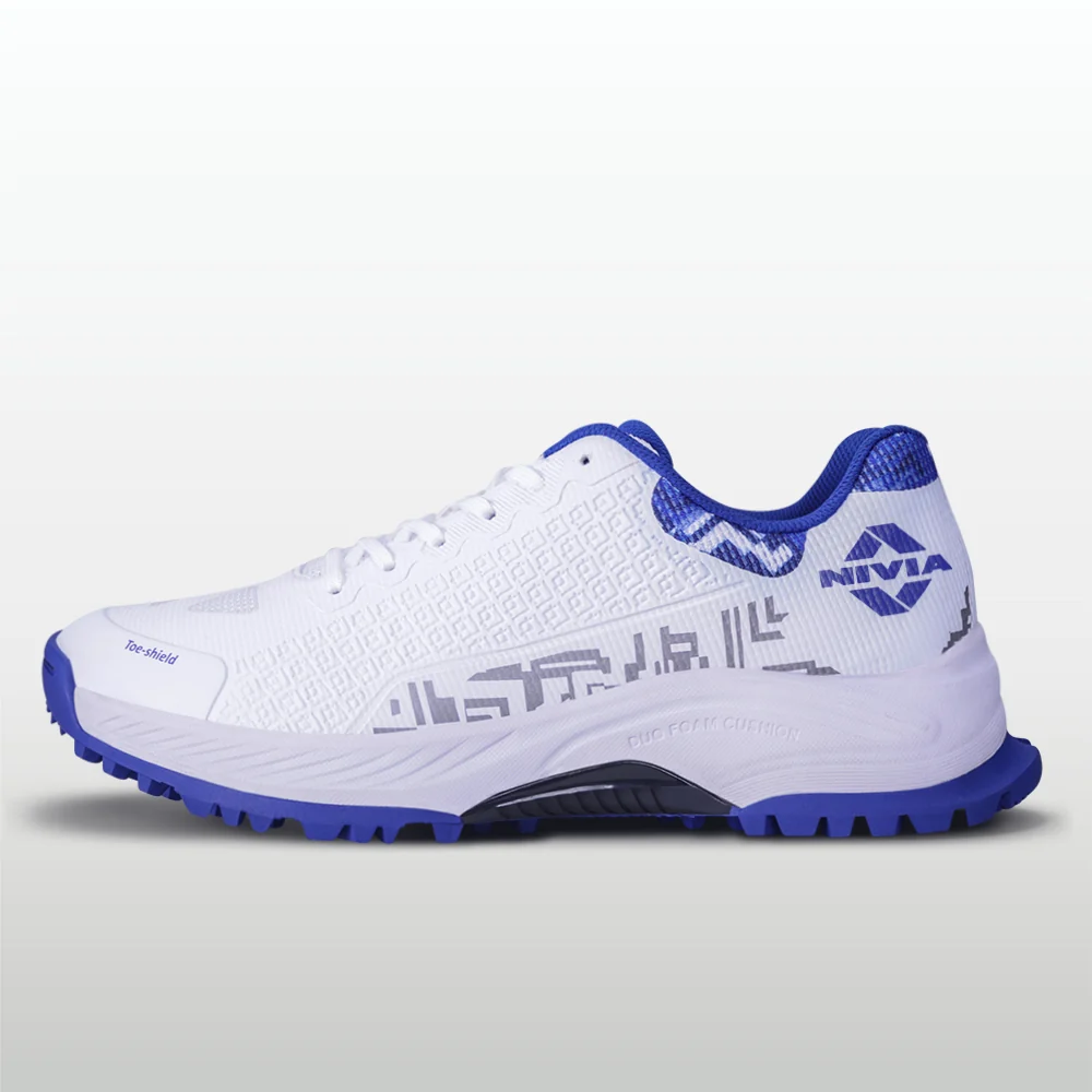 Nivia Crick-1000 2.0 Cricket Shoes